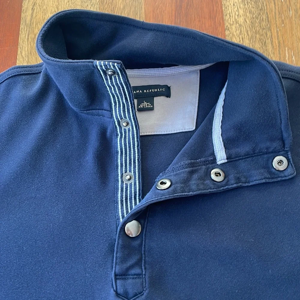 Banana Republic Sweatshirt